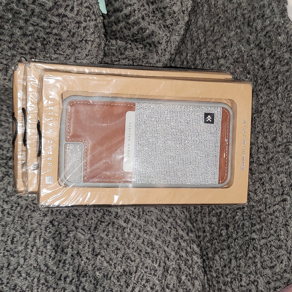 Thread Wallet iPhone Case - Picture 2 of 3